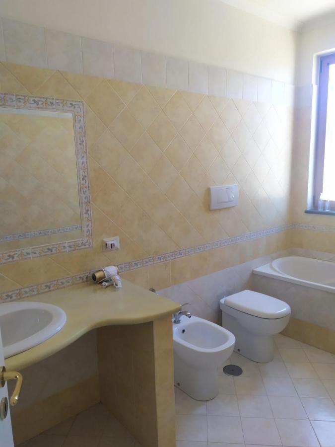 L'Orto Del Vesuvio Di Laura Guidone Bed & Breakfast San Sebastiano al Vesuvio Bagian luar foto
